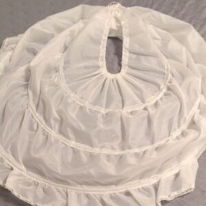 Elegant White Petticoat Skirt - Child - One Size